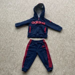 Toddler Boy 2 Piece Adidas Sweat Suit Size 18 months